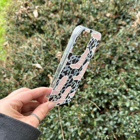RELISTED Let’s Go Girls! Cow Print Apple iPhone 14 Pro Max Phone Case Cover - Picture 6 of 6